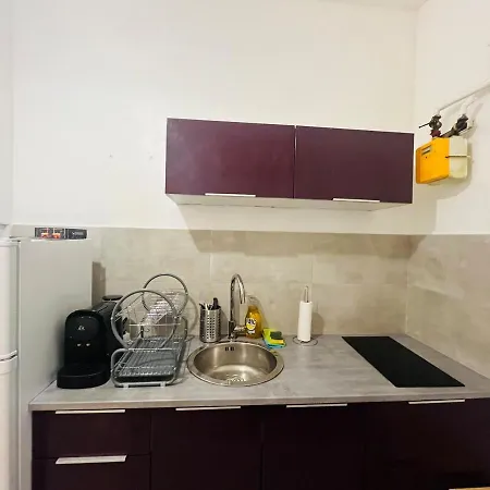 Spacious And Modern Nice