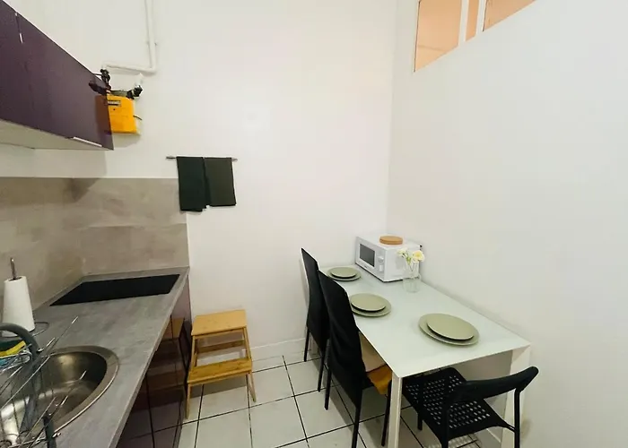 公寓 Spacious And Modern