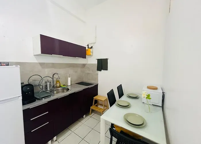 Spacious And Modern * Nice