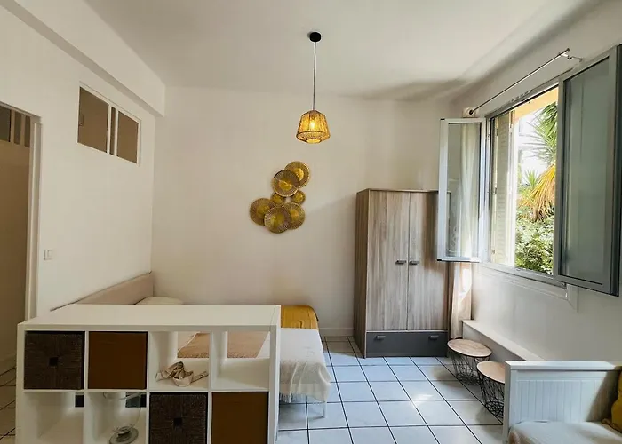 Spacious And Modern 公寓 *